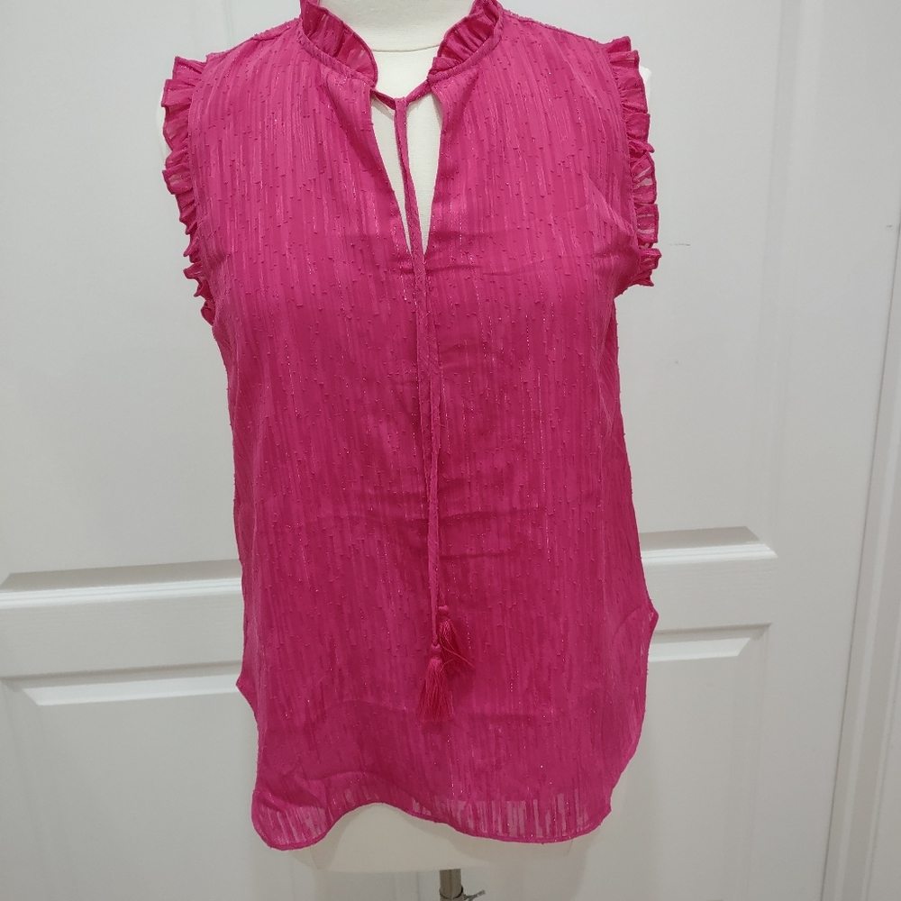 Joie hot pink shimmer thread top size medium